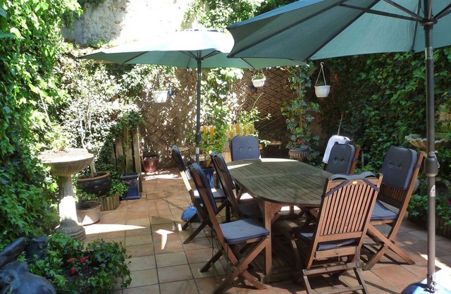 Historic 14th Century house in medieval bastide town of Mirepoix (Ariège)
