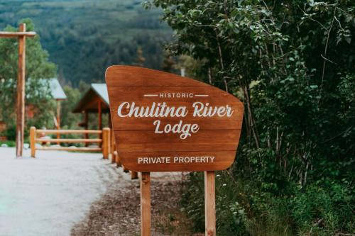 Historic Chulitna River Lodge