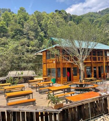 Hoa Núi 2 Homestay Tà Xùa