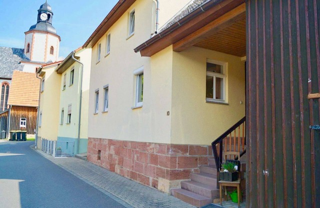 Holiday home with natural garden