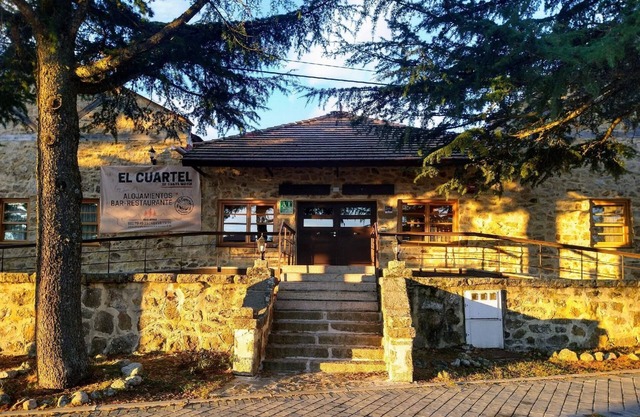 Holiday apartment Santa Maria de la Alameda for 1 - 6 persons with 2 bedrooms - Holiday apartment