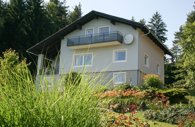 Holiday house on the outskirts of Klagenfurt with a wonderful view