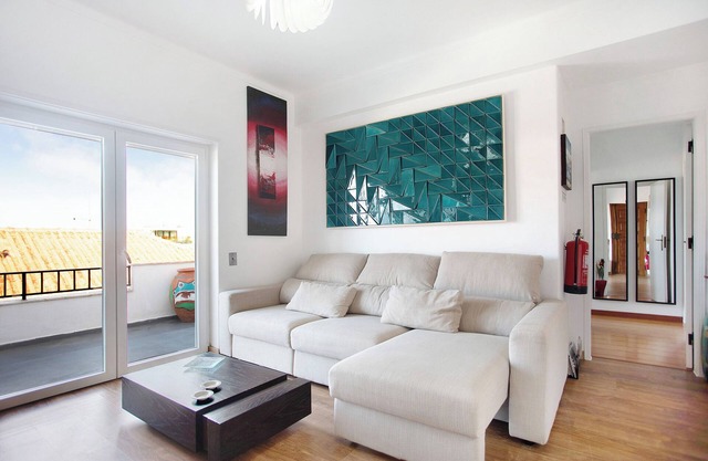 Holiday Apartment "Da Alegria" with Private Terrace, Balcony & Wi-Fi