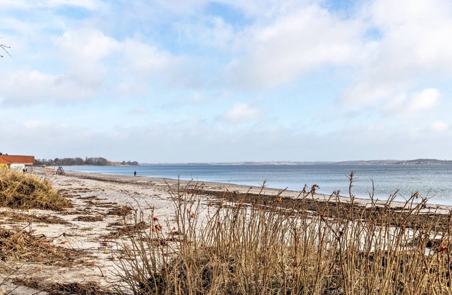 Holiday Apartment Rüde-Mühle with Private Terrace, Private Garden and Wi-Fi