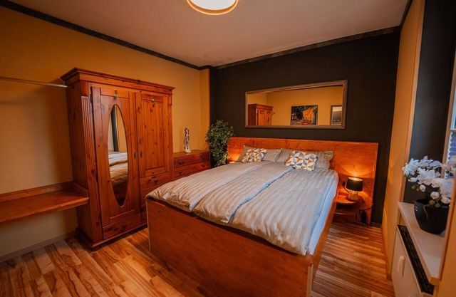 Holiday Apartment '2' with Private Garden and Wi-Fi