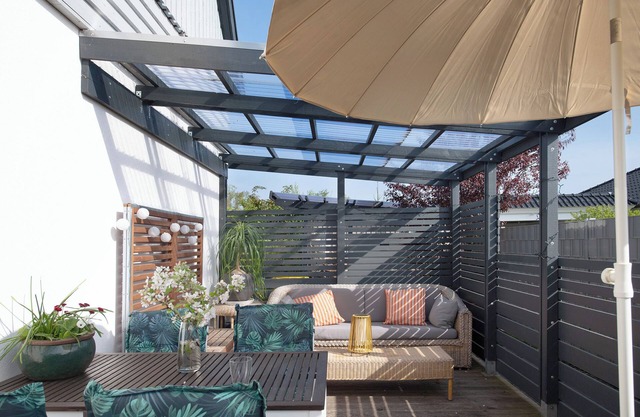 Holiday Apartment 'Alte Schule' with Private Terrace and Wi-Fi