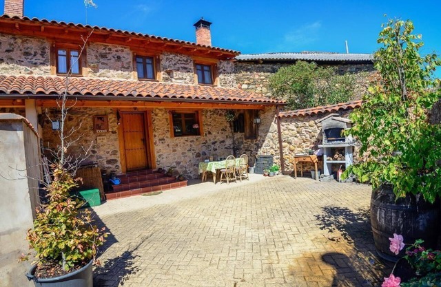 Holiday apartment Benllera for 1 - 4 persons with 2 bedrooms - Holiday apartment