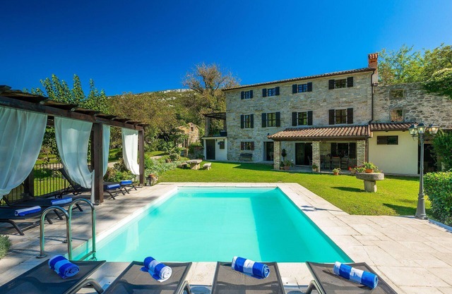 Holiday apartment Buzet for 1 - 8 persons with 4 bedrooms - Holiday house