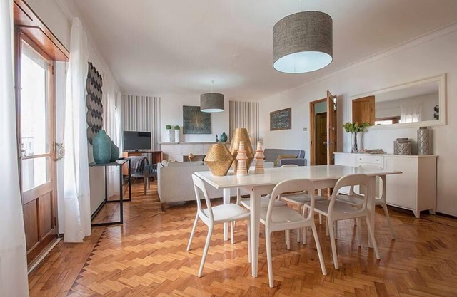 Holiday apartment Lisbon for 1 - 20 persons with 6 bedrooms - Holiday apartment in one or multi-fami