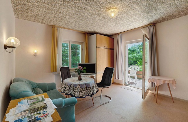 Holiday Apartment 'No. 7' with Mountain View and Balcony; additional dogs upon request