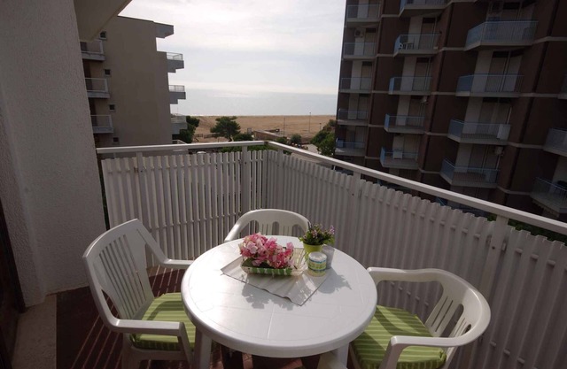Holiday apartment near the beach
