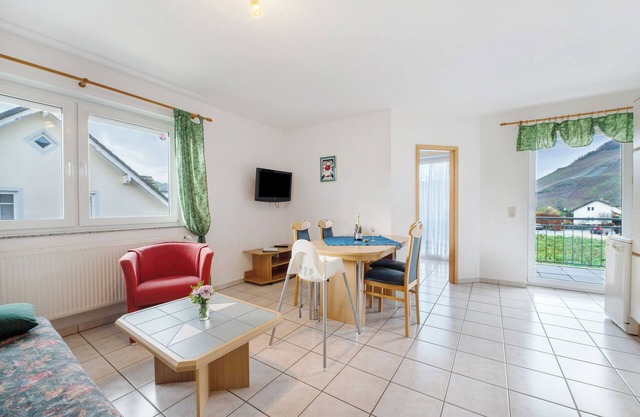 Holiday Apartment 'Obelix' with Mountain View, Private Garden and Wi-Fi