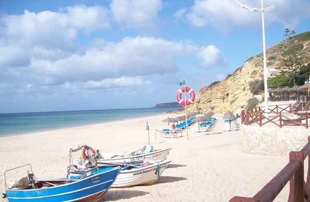 Holiday Apartment 100 meters from the beach