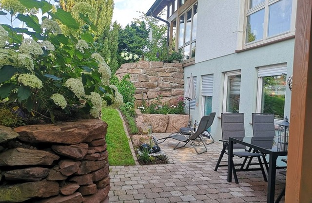 Holiday Apartment 'Schmuckkästchen' with Private Terrace and Wi-Fi