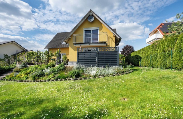 Holiday Apartment "Schober" with Private Terrace, Private Garden & Wi-Fi