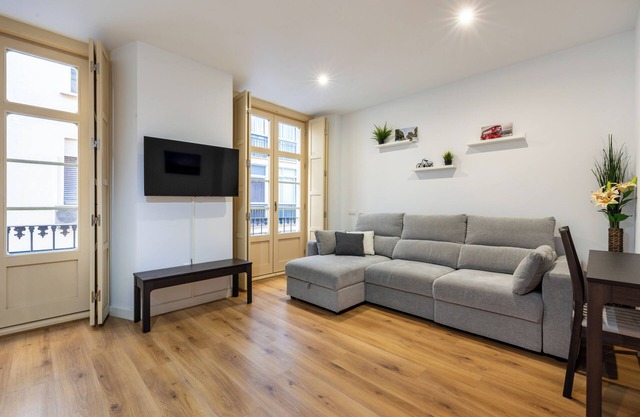 Holiday Apartment ‘Soho Málaga’ in Centre of Málaga with Air Conditioning & Balconies