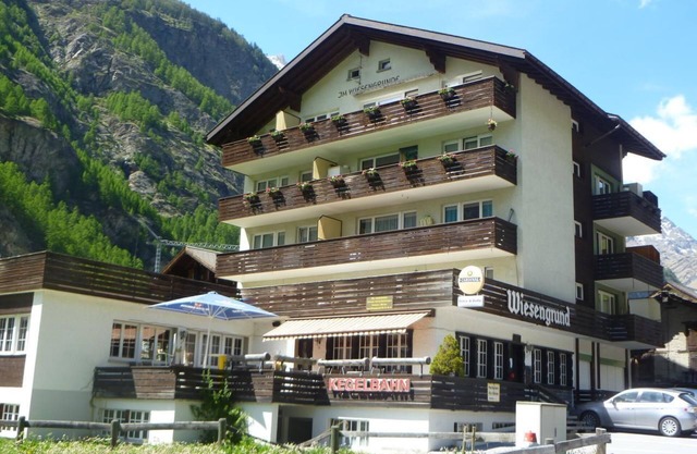 Holiday apartment Täsch for 1 - 4 persons with 1 bedroom - Holiday apartment in one or multi-family