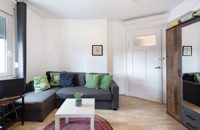 Holiday Apartment "Vogelsberger Bett 5 Die 1 Links" with Wi-Fi