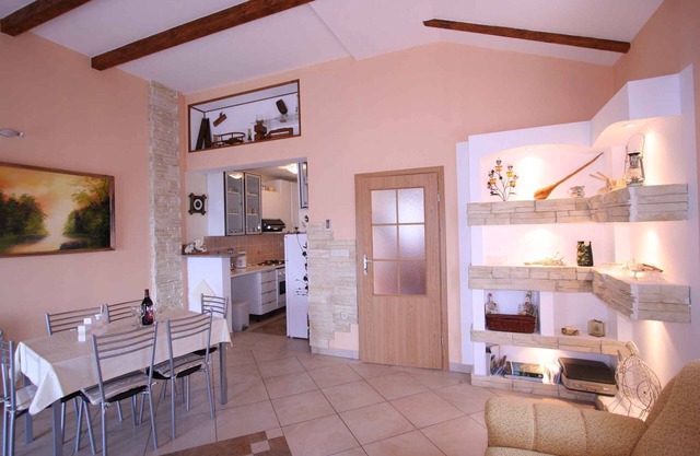 Holiday apartment with air conditioning and Internet