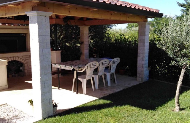 Holiday apartment with terrace and Internet