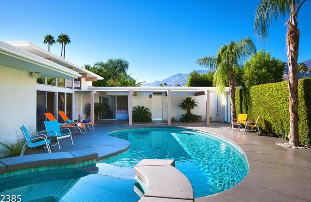 Holiday Availability! Luxurious Golf Retreat with Pool Table, Bar, and Pool!