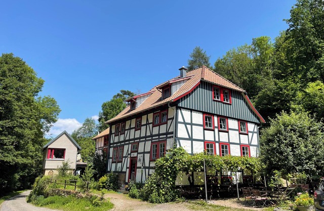 Holiday apartment with sauna & café in old mill