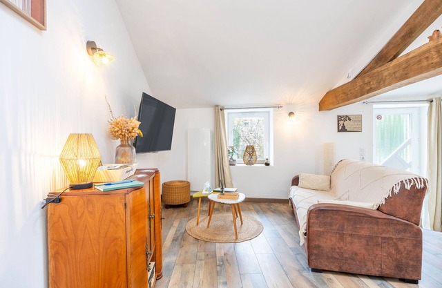 Holiday Home 'Les Gats' with Wi-Fi