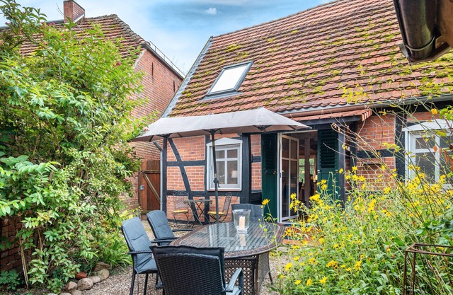 Holiday Home 'Altes Nachtwächterhaus' with Private Terrace and Wi-Fi