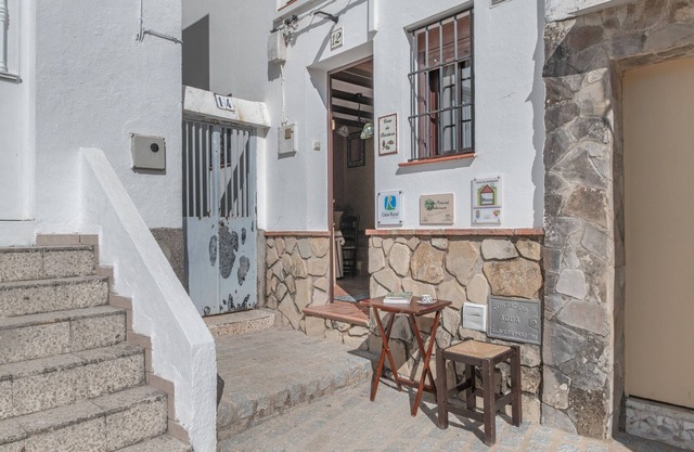 Holiday Home 'De Bárbara' with Balcony and Air Conditioning