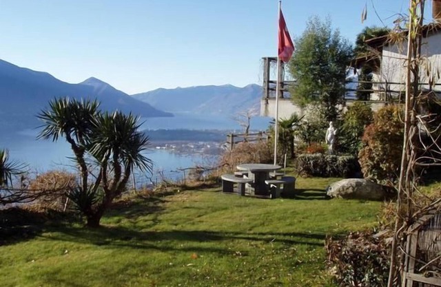 Holiday house Brione sopra Minusio for 1 - 6 persons with 3 bedrooms - Row house