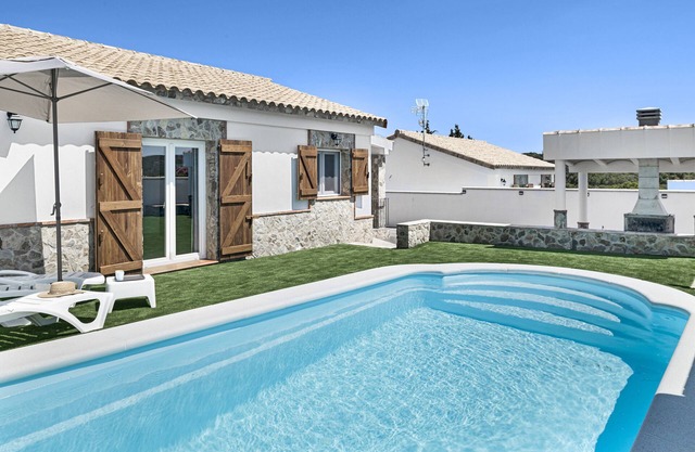 Holiday Home 'Casa Faquinse La Muela 2' with Sea View, Wi-Fi and Air Conditioning