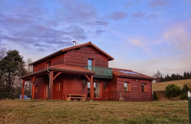 Holiday house for rent in Auvergne