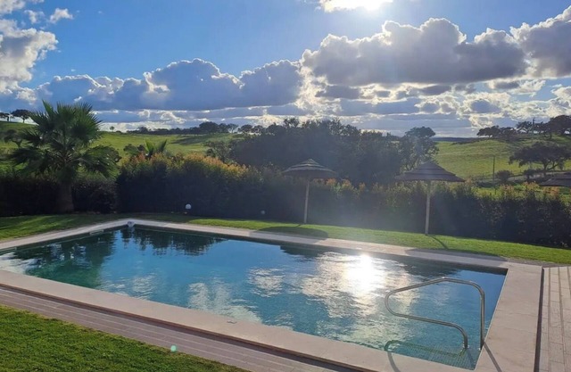 Holiday Home 'Herdade Monte Gordo - Casa 4' with Shared Pool, Wi-Fi and Air Conditioning