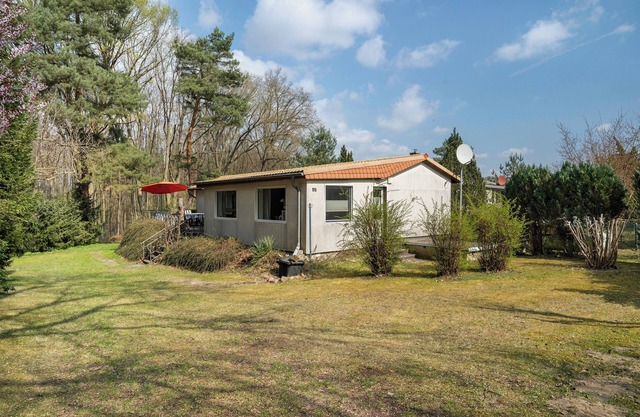 Holiday Home 'Baumfuchs' with Lake View, Private Terrace and Wi-Fi