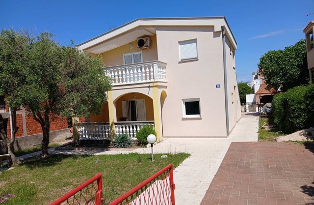 Holiday Home Bella 1 & Bella 2