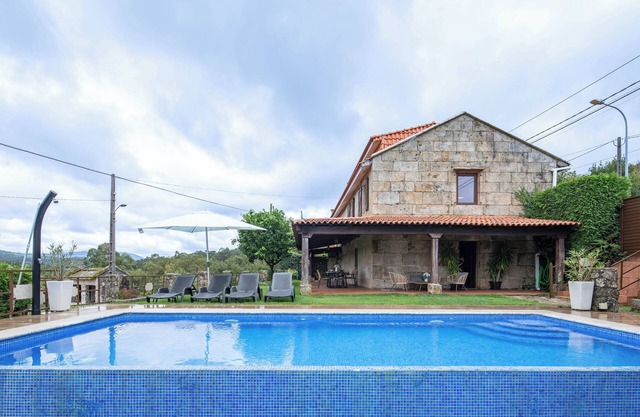 Holiday Home 'Casa Da Xeitosa' with Mountain View, Private Pool and Wi-Fi