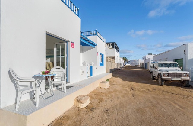Holiday Home "El Sombrerito 1" with Sea View & Wi-Fi