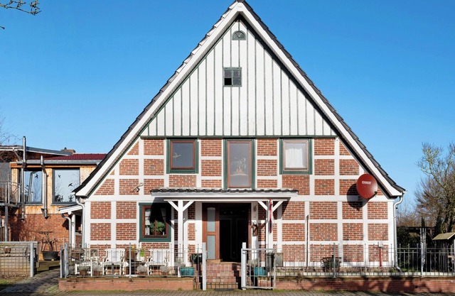 Holiday Home 'Elbparadies' with Private Terrace and Wi-Fi