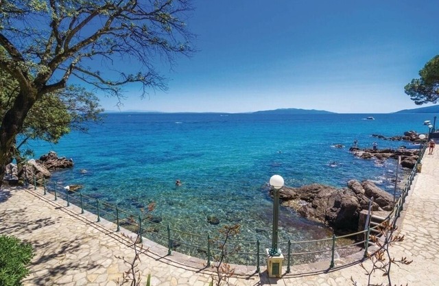 Holiday home for 14 guests with 167m² in Zagore (109412)