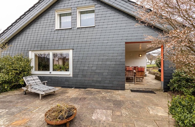 Holiday Home 'Haus Waldblick' with Private Terrace, Private Garden and Wi-Fi