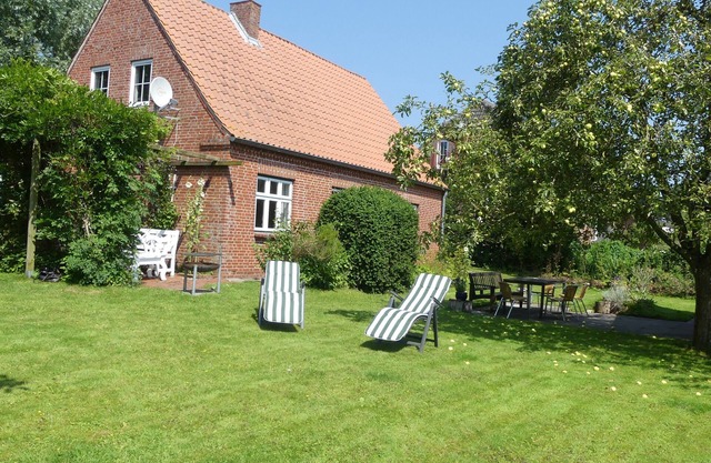 Holiday Home 'Haus Im Süden' with Private Terrace, Private Garden and Wi-Fi