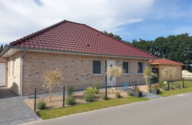 Holiday Home "Haus Seestern" with Lake View, Private Terrace and Wi-Fi