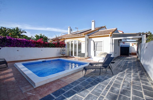 Holiday Home 'Historia' with Private Pool, Private Terrace and Wi-Fi