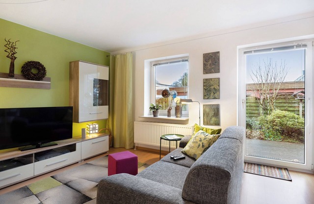 Holiday Home 'Huus Meernmank' with Shared Terrace, Shared Garden and Wi-Fi