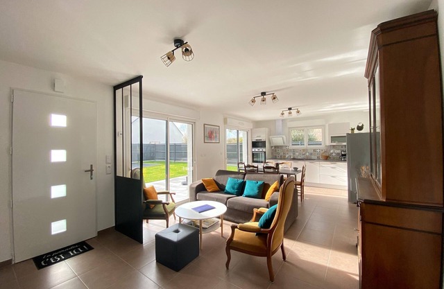 Holiday Home in Gouville near Sandy Beach