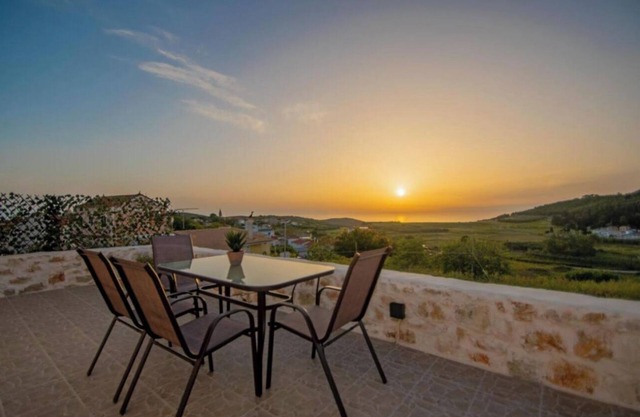 Holiday Home 'Iliovasilema' with Sea View, Wi-Fi and Air Conditioning