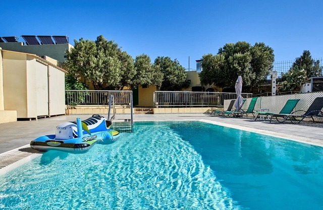 Holiday Home in Ingenio with Private Pool