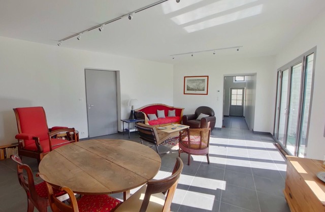 Holiday Home in Sossais - Peaceful Countryside, 3 Bedrooms, Near Tourist Spots