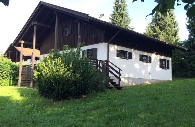 Holiday home in the countryside with barrel sauna in the garden