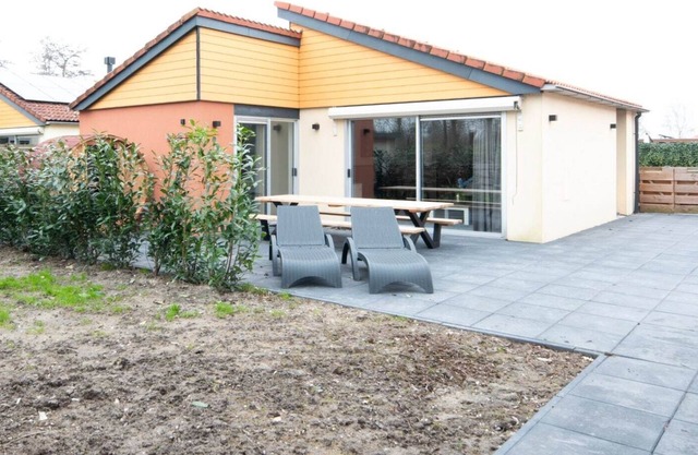 Holiday Home in Zevenhuizen with Sauna